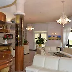 Hotel Acapulco