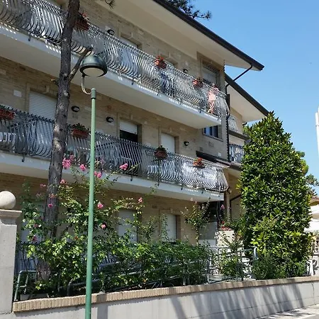 Acapulco Hotel