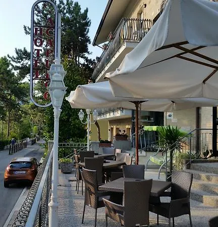Acapulco & 3* 리그나노 사비아도로