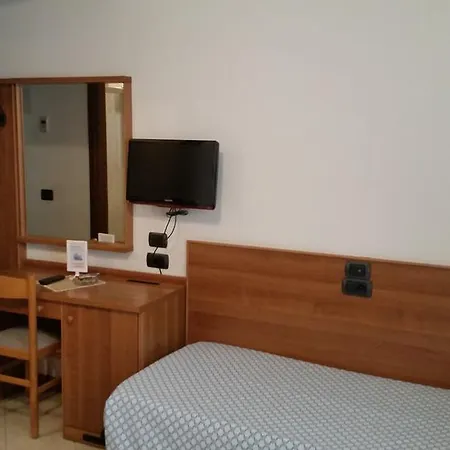 Acapulco &